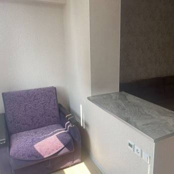 Продается 1-комнатная квартира, 46 м²