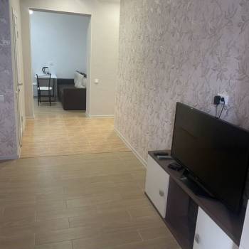 Продается 1-комнатная квартира, 46 м²