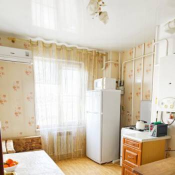 Продается 1-комнатная квартира, 32 м²
