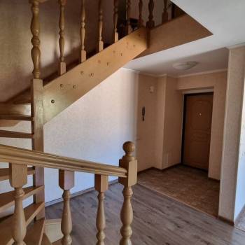 Продается 3-х комнатная квартира, 108,9 м²