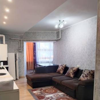 Сдается 1-комнатная квартира, 43 м²