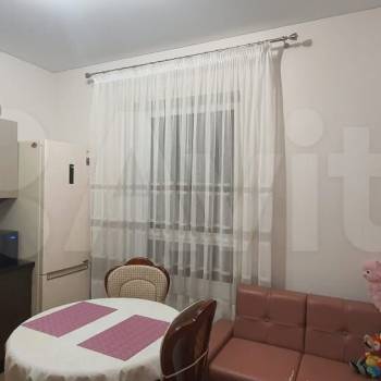 Сдается 1-комнатная квартира, 45,5 м²