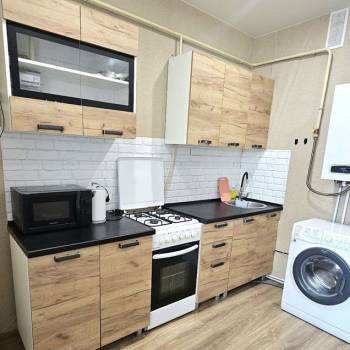 Сдается 1-комнатная квартира, 37 м²