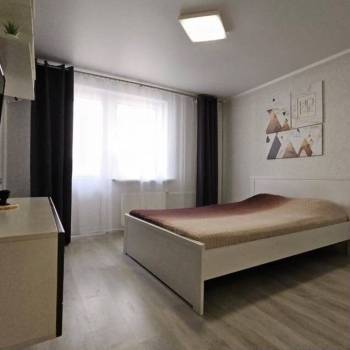 Сдается 1-комнатная квартира, 40 м²