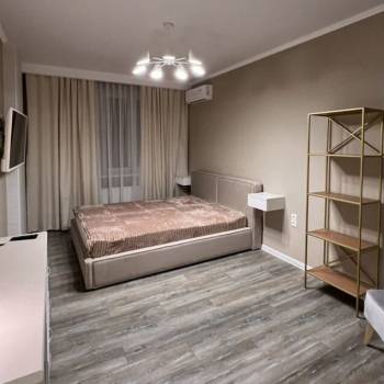 Сдается 1-комнатная квартира, 40 м²