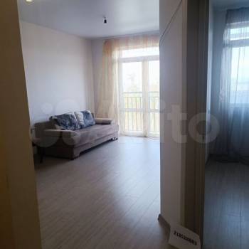 Продается 1-комнатная квартира, 41 м²