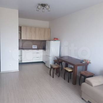 Продается 1-комнатная квартира, 41 м²
