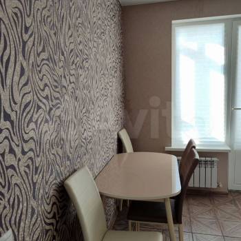 Сдается 1-комнатная квартира, 37 м²