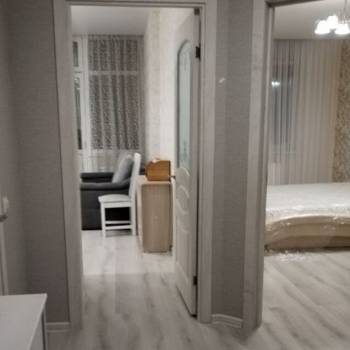 Продается 1-комнатная квартира, 43 м²