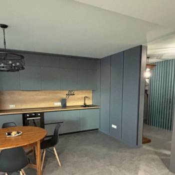 Сдается Многокомнатная квартира, 240 м²