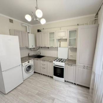 Продается 1-комнатная квартира, 41,1 м²