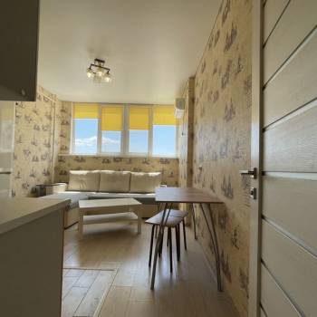 Продается 1-комнатная квартира, 44 м²