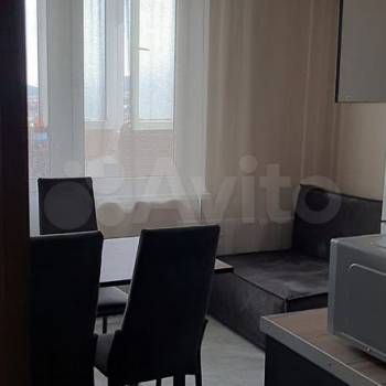 Сдается 1-комнатная квартира, 38 м²