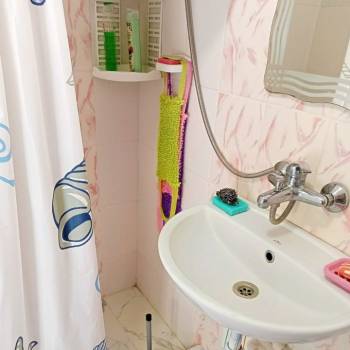 Продается 1-комнатная квартира, 28 м²