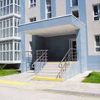 Продается 1-комнатная квартира, 37 м²