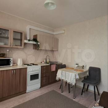Продается 2-х комнатная квартира, 56 м²