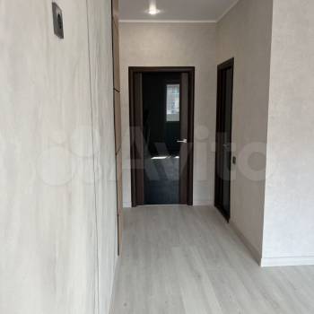 Продается 1-комнатная квартира, 40 м²