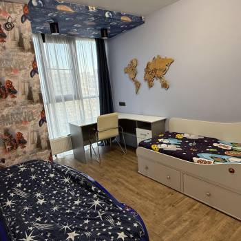 Сдается Многокомнатная квартира, 90 м²