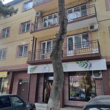 Продается 1-комнатная квартира, 35 м²