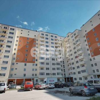 Продается 1-комнатная квартира, 40 м²