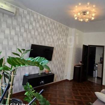 Продается 1-комнатная квартира, 40 м²