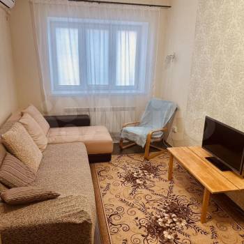 Сдается 1-комнатная квартира, 36 м²