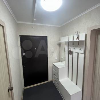 Сдается 1-комнатная квартира, 40 м²