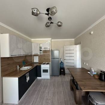 Сдается 1-комнатная квартира, 43 м²