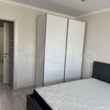 Сдается 1-комнатная квартира, 43 м²