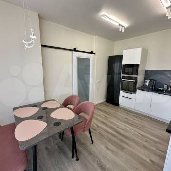 Продается 3-х комнатная квартира, 80 м²