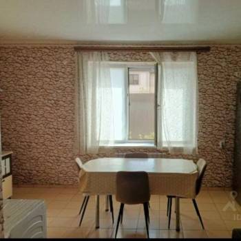 Продается 2-х комнатная квартира, 80 м²
