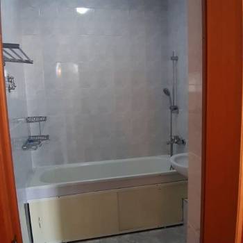 Продается 1-комнатная квартира, 60,1 м²