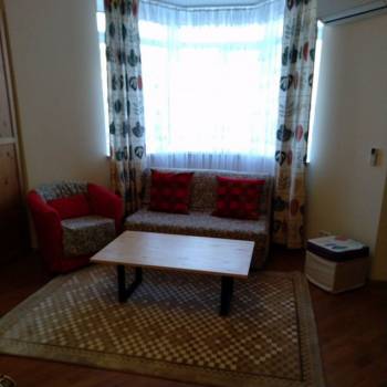 Продается 1-комнатная квартира, 49,6 м²