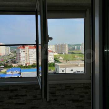 Продается 1-комнатная квартира, 49 м²