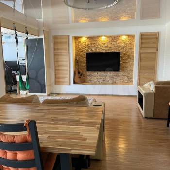 Продается 3-х комнатная квартира, 99 м²