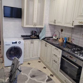 Сдается 1-комнатная квартира, 38 м²