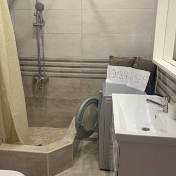 Сдается 1-комнатная квартира, 52 м²