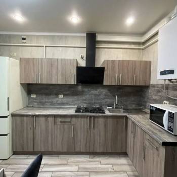 Сдается 1-комнатная квартира, 42,9 м²