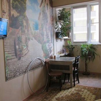 Продается 1-комнатная квартира, 47,6 м²