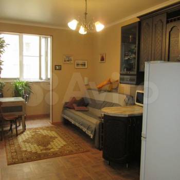 Продается 1-комнатная квартира, 47,6 м²