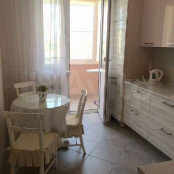 Сдается 1-комнатная квартира, 41 м²