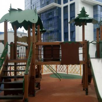 Сдается 2-х комнатная квартира, 97 м²