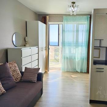 Сдается 2-х комнатная квартира, 97 м²