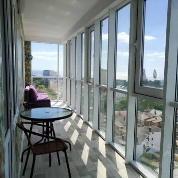 Сдается 2-х комнатная квартира, 97 м²