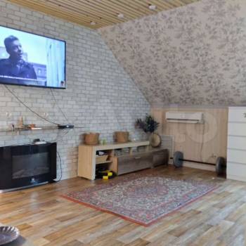 Продается Дом, 180 м²