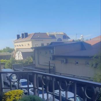 Продается 1-комнатная квартира, 58 м²