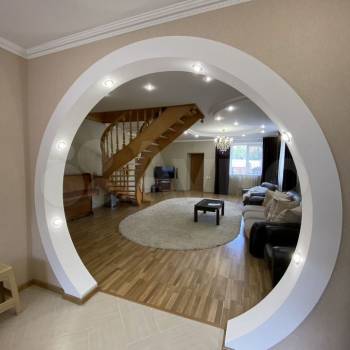 Продается Дом, 180 м²