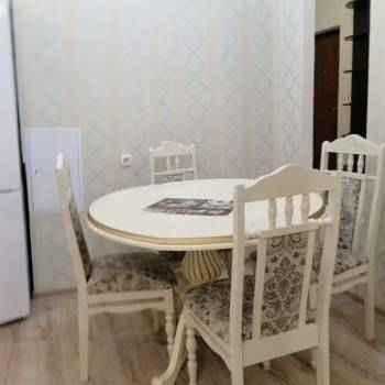 Сдается 1-комнатная квартира, 50 м²