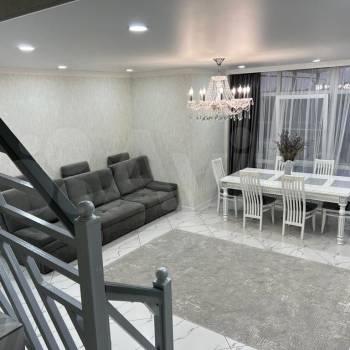 Продается Дом, 200 м²