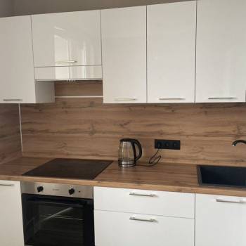 Сдается 1-комнатная квартира, 39 м²